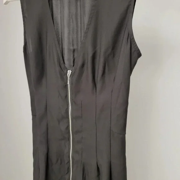 H&M Zip Front  Dress - Picture 4 of 4